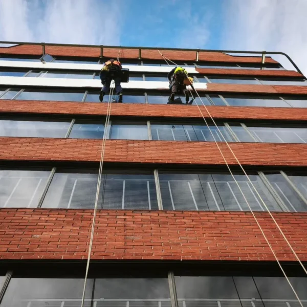 Service Painting London